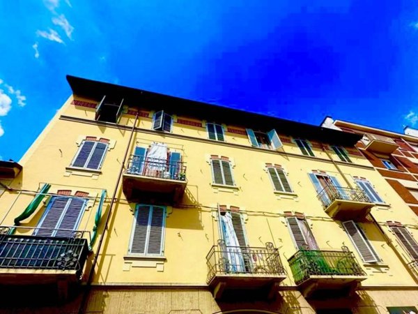 appartamento in vendita a Torino in zona Aurora