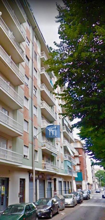 appartamento in vendita a Torino in zona Borgata Vittoria