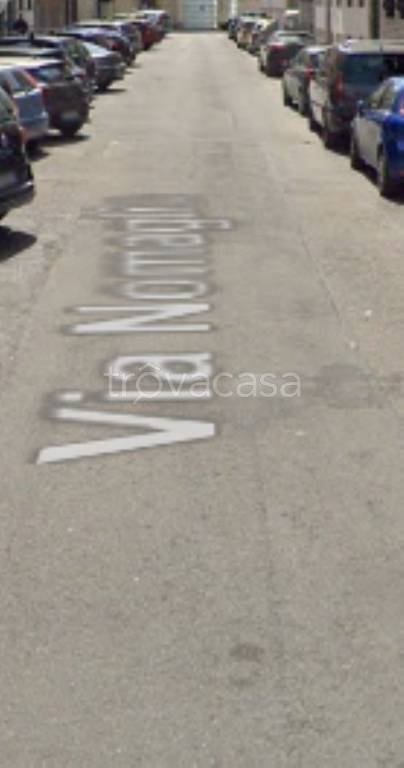 locale commerciale in vendita a Torino in zona Barriera di Milano