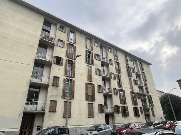 appartamento in vendita a Torino in zona Lingotto