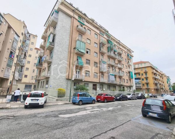 appartamento in vendita a Torino in zona Barriera di Milano