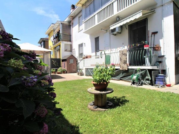 appartamento in vendita a Torino in zona Mirafiori Nord