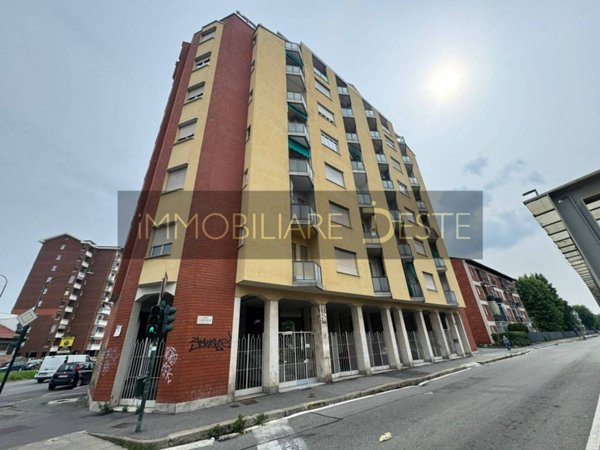 appartamento in vendita a Torino in zona Lucento
