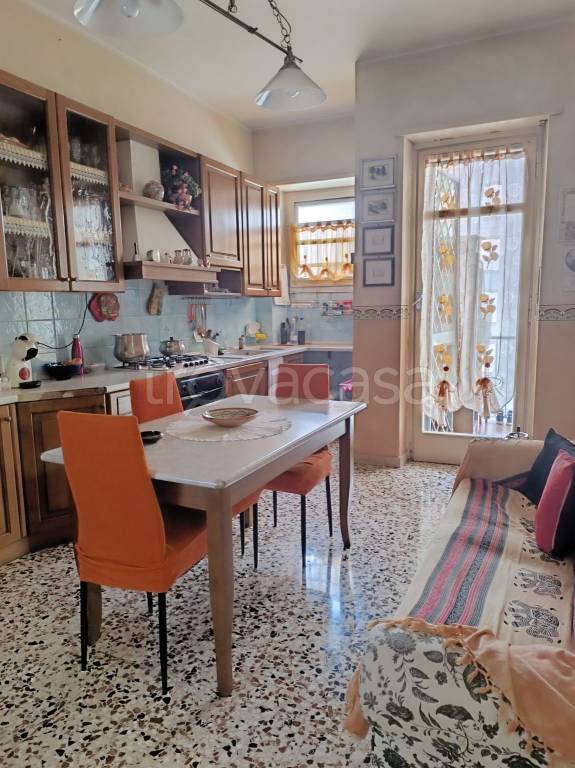 appartamento in vendita a Torino in zona Santa Rita