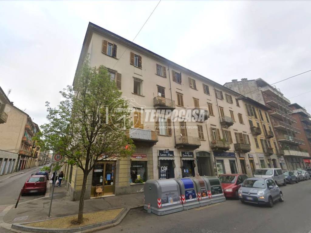 appartamento in vendita a Torino in zona Aurora