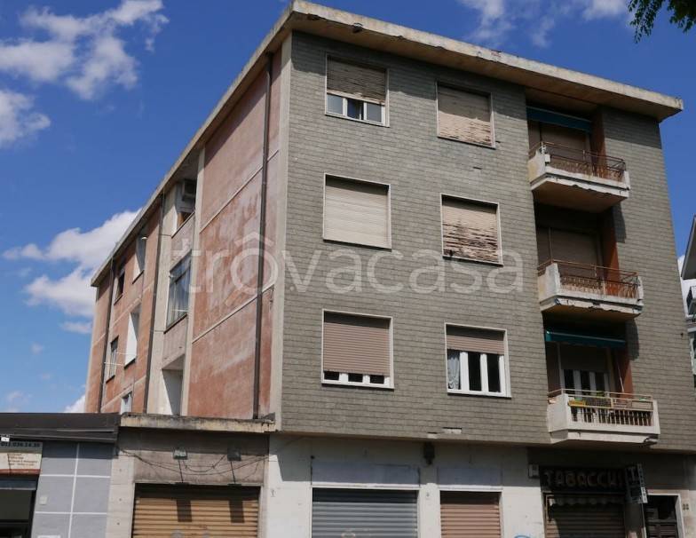 appartamento in vendita a Torino in zona Mirafiori Nord