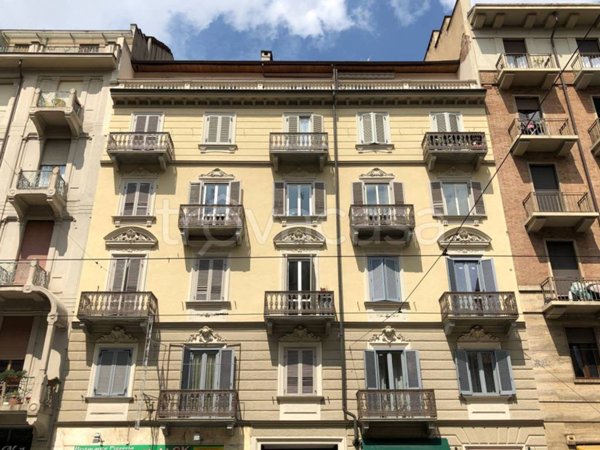 appartamento in vendita a Torino in zona San Salvario