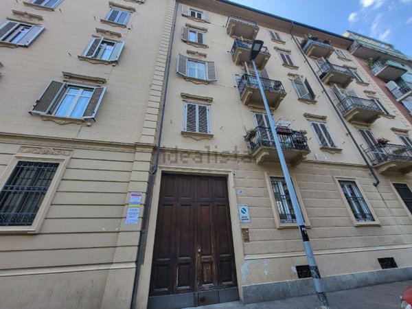 negozio in vendita a Torino in zona Barriera di Milano