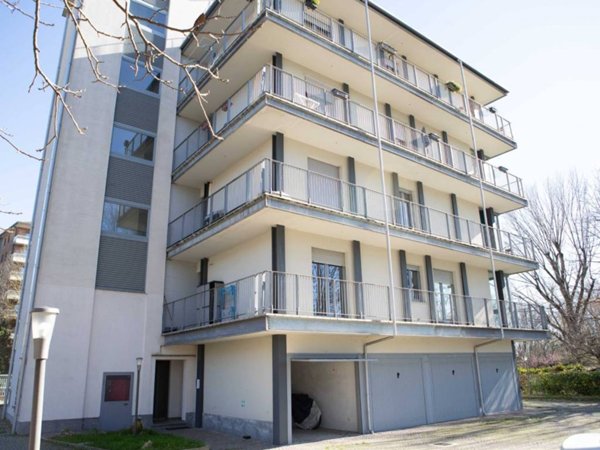 appartamento in vendita a Torino in zona Cavoretto