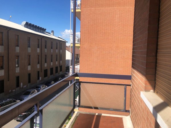 appartamento in vendita a Torino in zona Mirafiori Nord