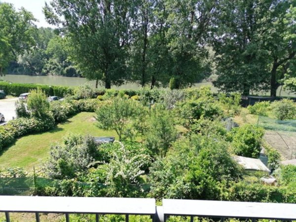 appartamento in vendita a Torino in zona Borgo Po