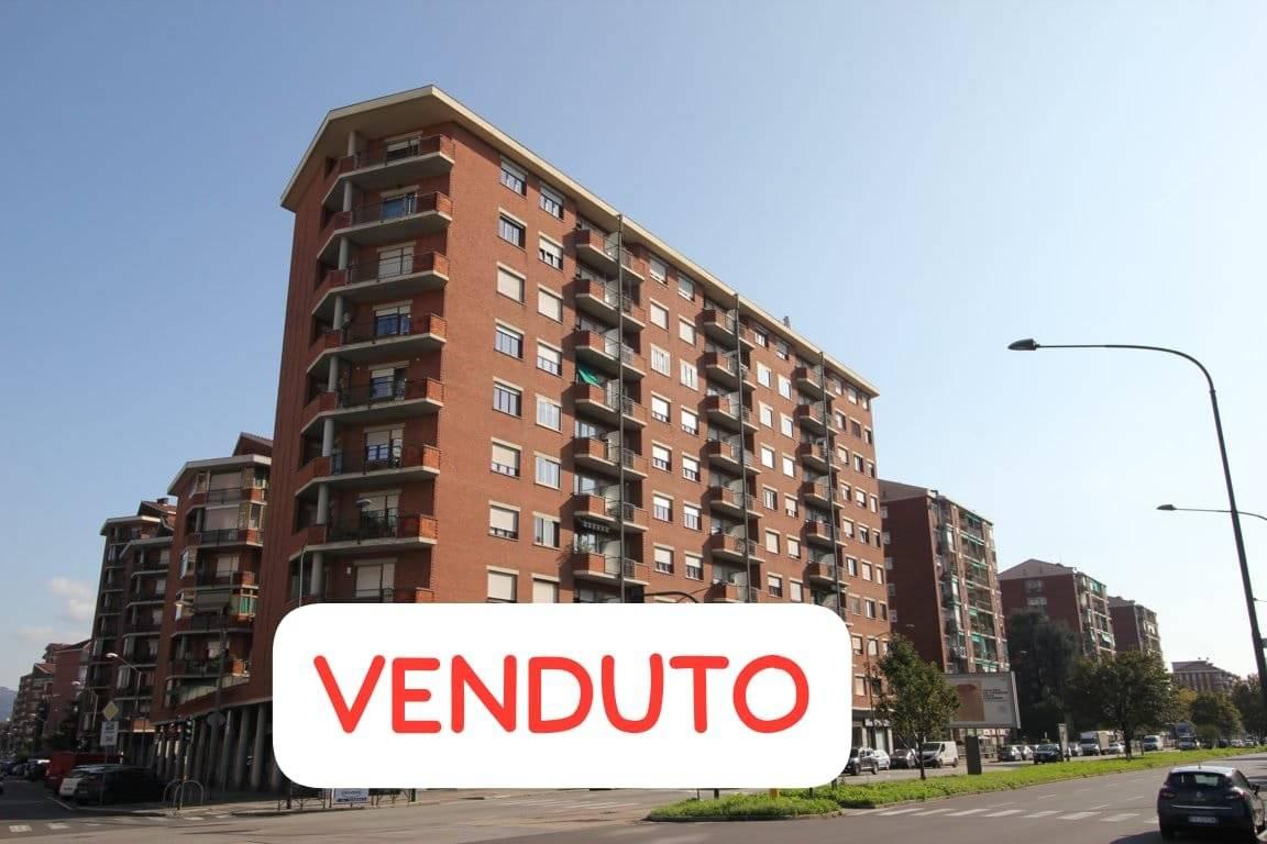 appartamento in vendita a Torino in zona Mirafiori Nord