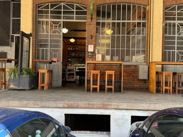 negozio in vendita a Torino in zona Aurora