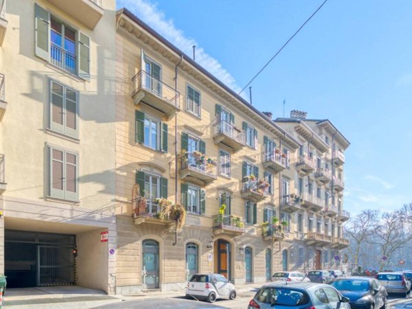 appartamento in vendita a Torino in zona Vanchiglia