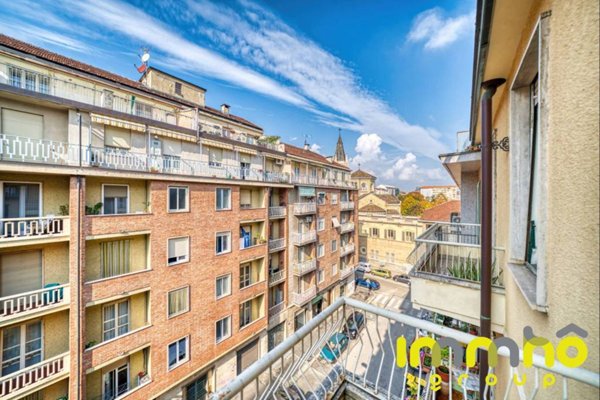 appartamento in vendita a Torino in zona Santa Rita