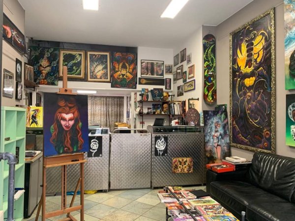 negozio in vendita a Torino in zona Vanchiglia