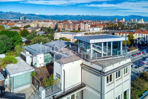appartamento in vendita a Torino in zona Aurora
