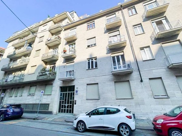 appartamento in vendita a Torino in zona Crocetta