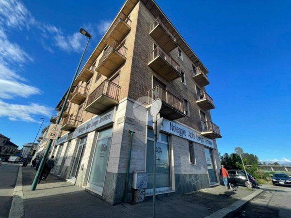 appartamento in vendita a Torino in zona Barca