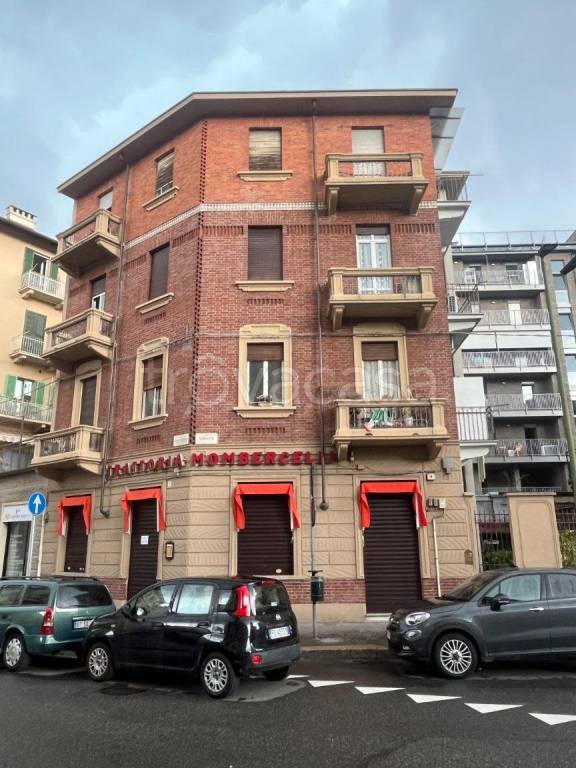 appartamento in vendita a Torino in zona Borgo San Paolo