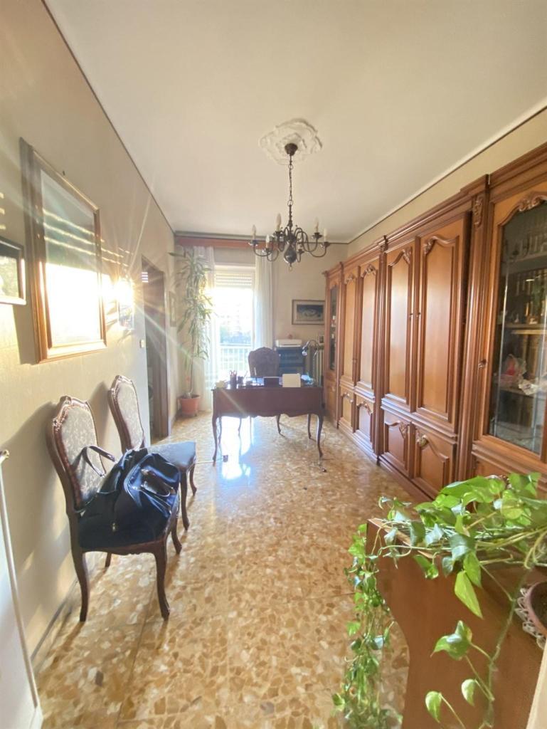 appartamento in vendita a Torino in zona Santa Rita