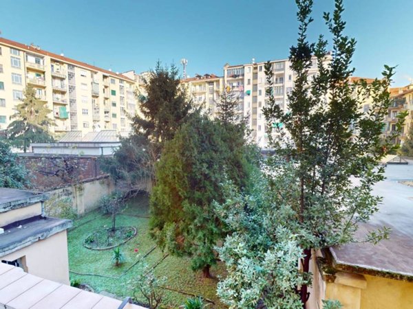 appartamento in vendita a Torino in zona Crocetta