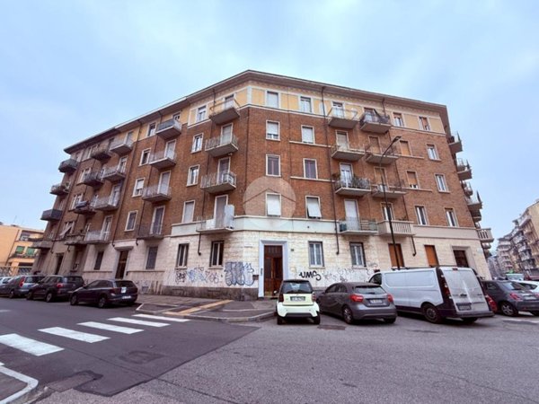 appartamento in vendita a Torino in zona Cenisia