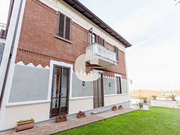 casa indipendente in vendita a Torino in zona Gran Madre