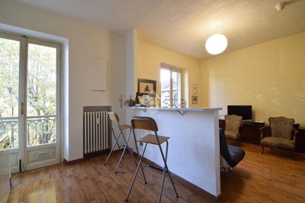 appartamento in vendita a Torino in zona Rosa