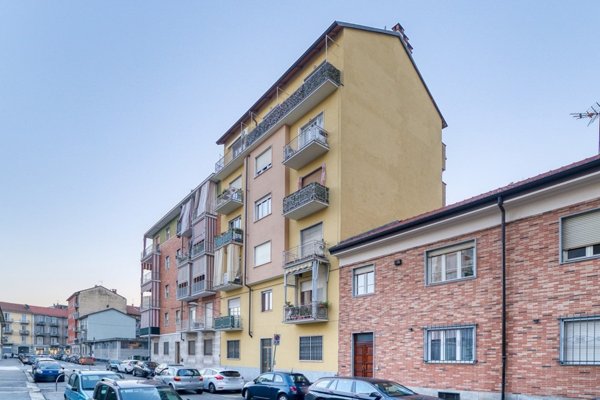 appartamento in vendita a Torino in zona Borgata Vittoria