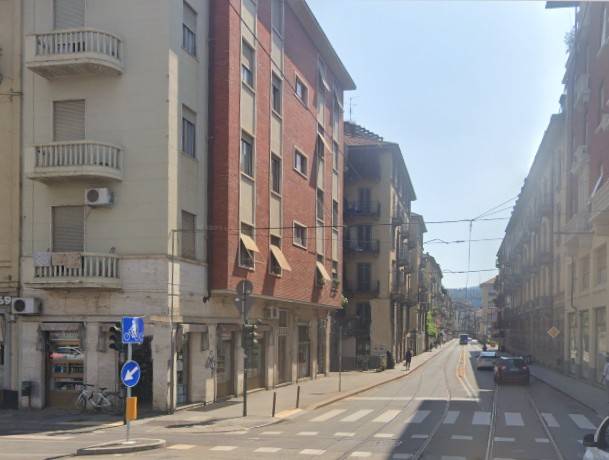 negozio in vendita a Torino in zona San Salvario