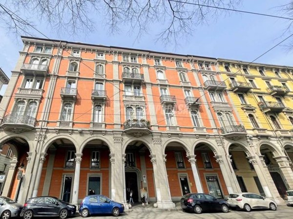 appartamento in vendita a Torino in zona Crocetta