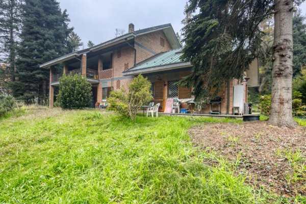 casa indipendente in vendita a Torino in zona Borgo Po