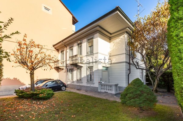 appartamento in vendita a Torino in zona Cavoretto