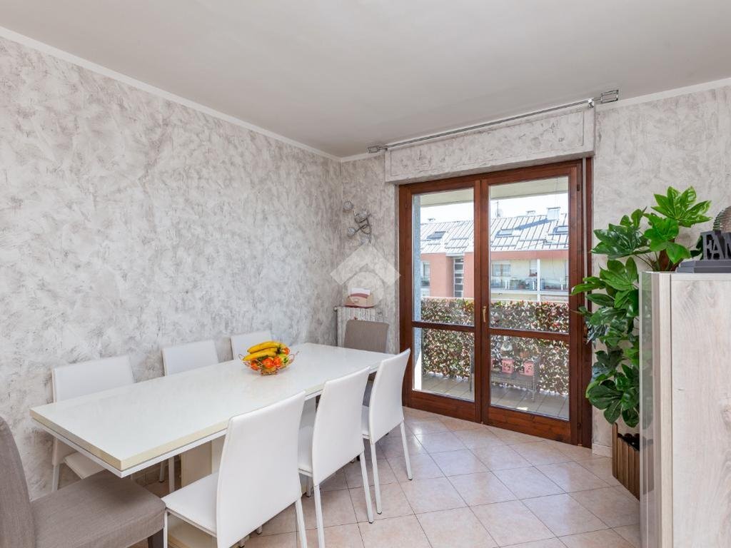 appartamento in vendita a Torino in zona Santa Rita