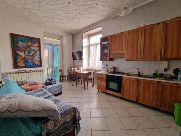 appartamento in vendita a Torino in zona Cenisia