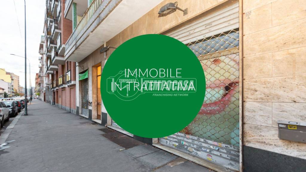 negozio in vendita a Torino in zona Lucento