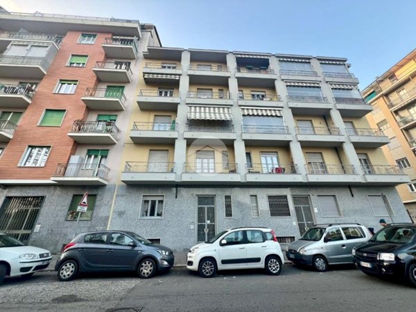 appartamento in vendita a Torino in zona Lucento