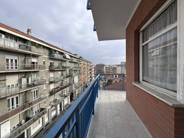 appartamento in vendita a Torino in zona Pozzo Strada