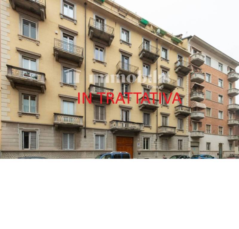 appartamento in vendita a Torino in zona Cenisia