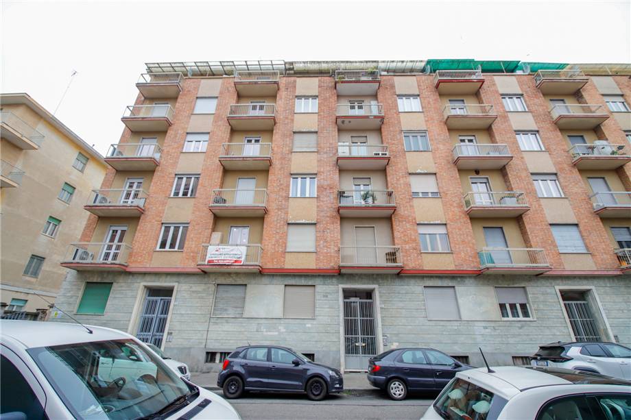 appartamento in vendita a Torino in zona Pozzo Strada