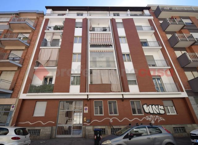appartamento in vendita a Torino in zona Lingotto