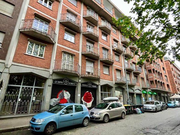 appartamento in vendita a Torino in zona Mirafiori Sud