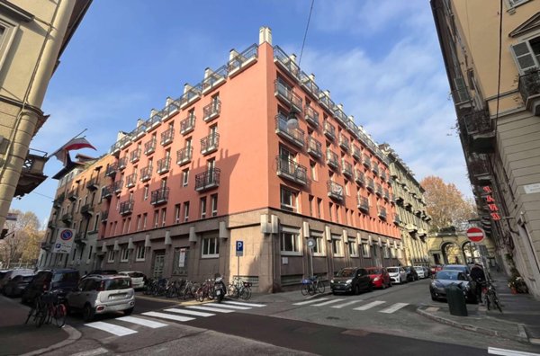 appartamento in vendita a Torino in zona Crocetta