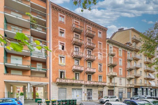 appartamento in vendita a Torino in zona Aurora
