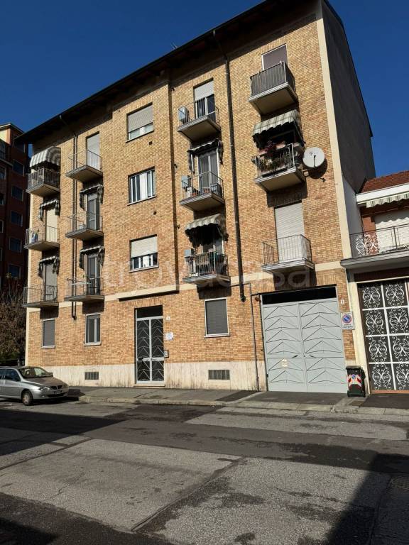 appartamento in vendita a Torino in zona Madonna di Campagna