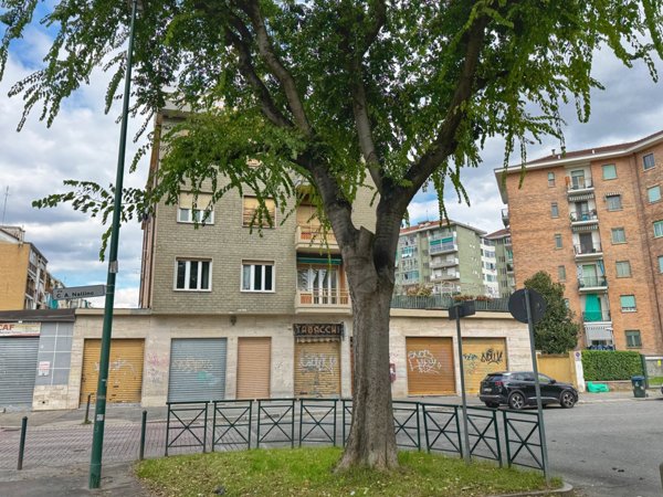 appartamento in vendita a Torino in zona Santa Rita