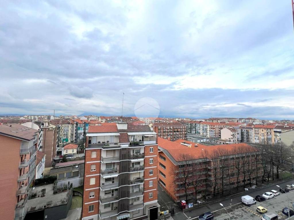 appartamento in vendita a Torino in zona Madonna di Campagna