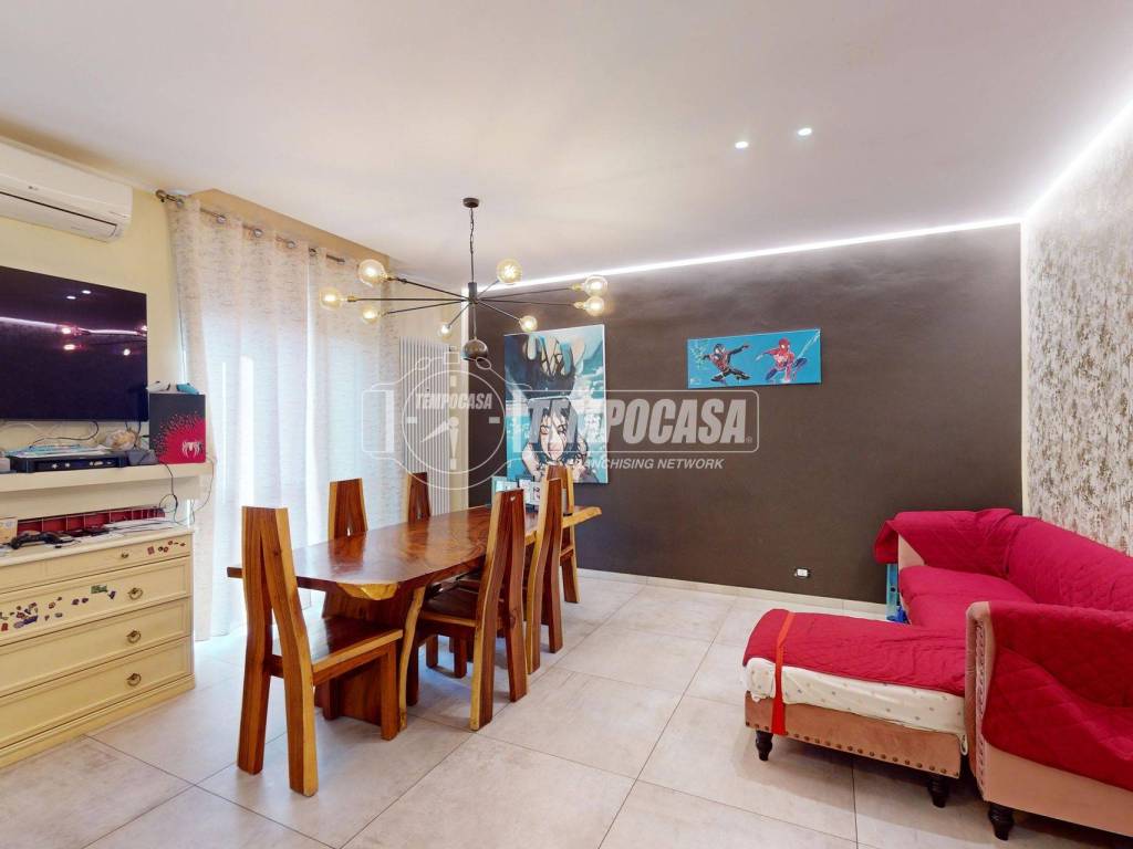 appartamento in vendita a Torino in zona Mirafiori Sud