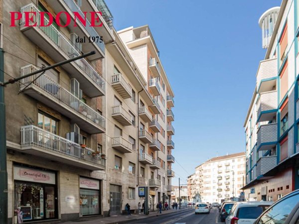 appartamento in vendita a Torino in zona Borgata Vittoria